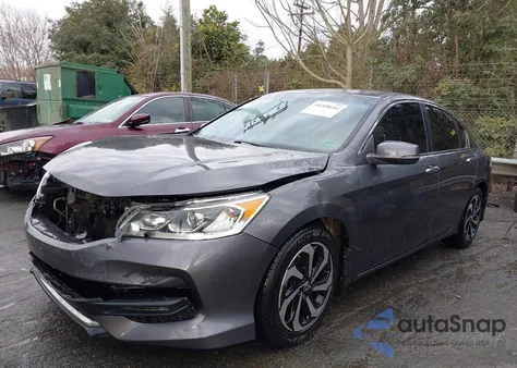 2017 Honda Accord Ex-L z USA, uszkodzony, nr VIN 1HGCR2F80HA207054